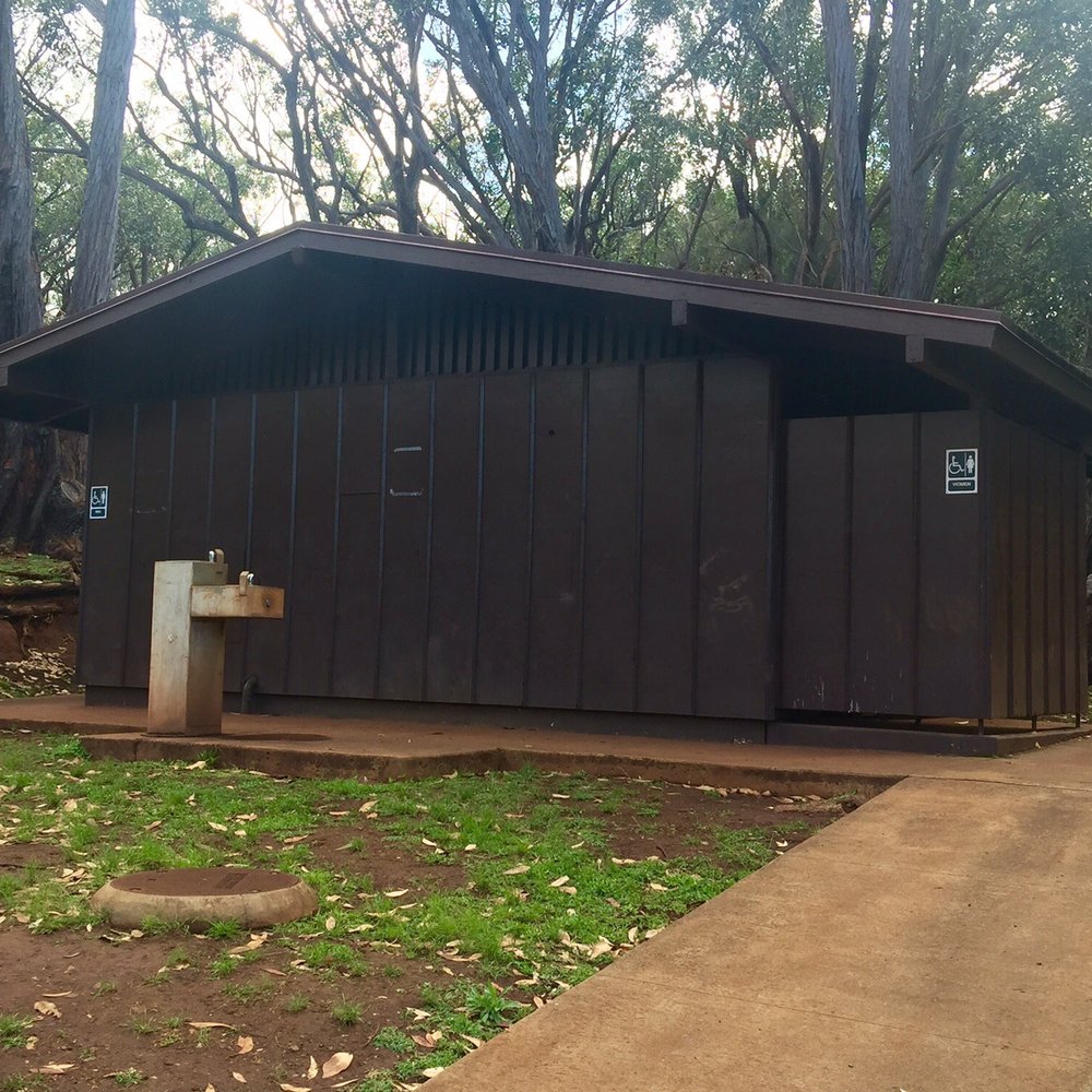 Aiea Loop Trail - clean bathrooms - Hiking Near Me - Aiea, Hawaii