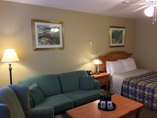Parkway Motel by null