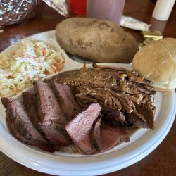 Real Deal Smoke House - Tri-trp and brisket