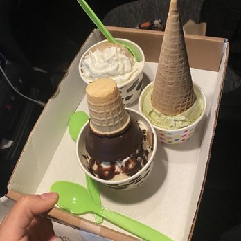 Grassroots Ice Cream - Green tea ice cream, honey ice cream and chocolate! - Ice Cream & Frozen Yogurt Near Me - Granby, Connecticut Grassroots Ice Cream - Green tea ice cream, honey ice cream and chocolate! - Ice Cream & Frozen Yogurt Near Me - Granby, Connecticut