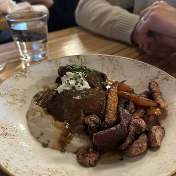 The Table - Pot Roast on Artichoke purée and roasted vegetables - New American Near Me - San Jose, California