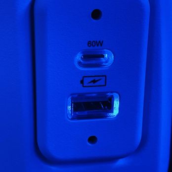 Southwest Airlines - New Charging Outlets on some planes. - Airlines Near Me - Orlando, Florida Southwest Airlines - New Charging Outlets on some planes. - Airlines Near Me - Orlando, Florida