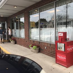 FILLING STATION - Updated December 2024 - 163 Photos & 316 Reviews