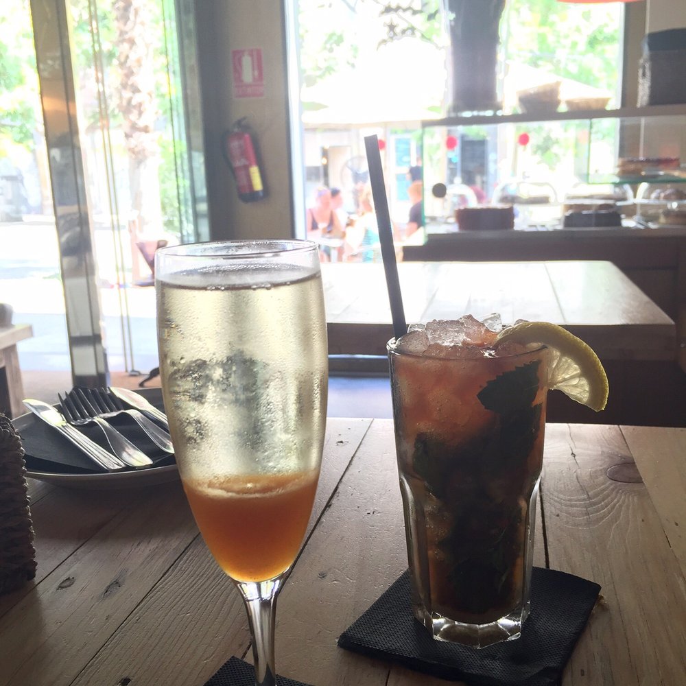 Alsur Café - Bellini and Mojito - Breakfast & Brunch Near Me - Barcelona, B Alsur Café - Bellini and Mojito - Breakfast & Brunch Near Me - Barcelona, B