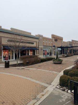 Tanger Kansas City at Legends by null