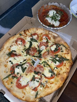 Williamsburg Pizza by null