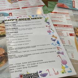 Hurricane Grill & Wings - Plenty to choose from here getting ready for lunch now I'll be there