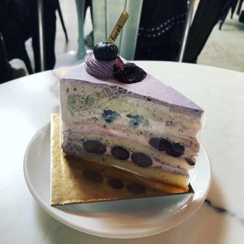 La Forêt - Blueberry cake - Coffee & Tea Near Me - Burnaby, British Columbia La Forêt - Blueberry cake - Coffee & Tea Near Me - Burnaby, British Columbia