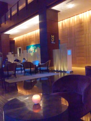 MO Bar & Lounge by null