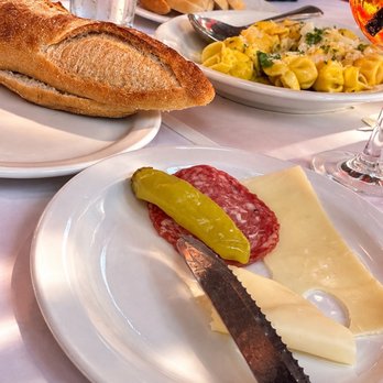 Luigi's - Italian Near Me - Bakersfield, California