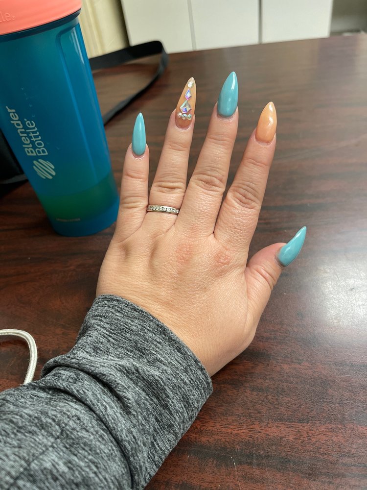 COSMO SPA NAILS 38 Reviews & 68 Photos 3907 Calumet Ave, Valparaiso