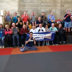 Rock Steady Boxing Peninsula - A big class!