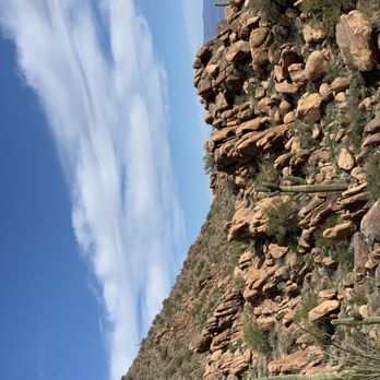 Sunrise Trailhead - Hiking Near Me - Scottsdale, Arizona