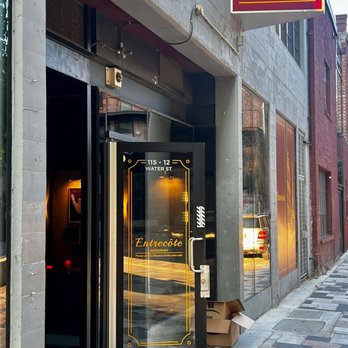 Entrecôte Restaurant - French Near Me - Vancouver, British Columbia Entrecôte Restaurant - French Near Me - Vancouver, British Columbia