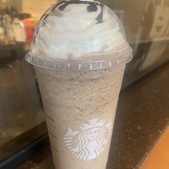 Starbucks - Coffee & Tea Near Me - Farmington Hills, Michigan Starbucks - Coffee & Tea Near Me - Farmington Hills, Michigan