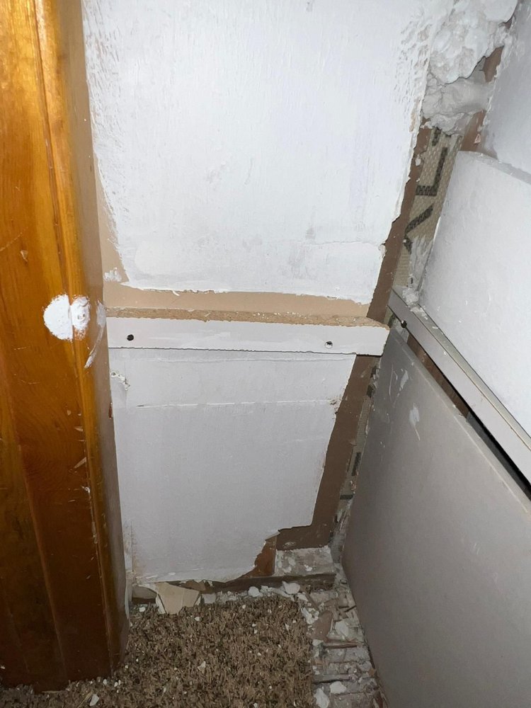 Slide of Royalty Empire