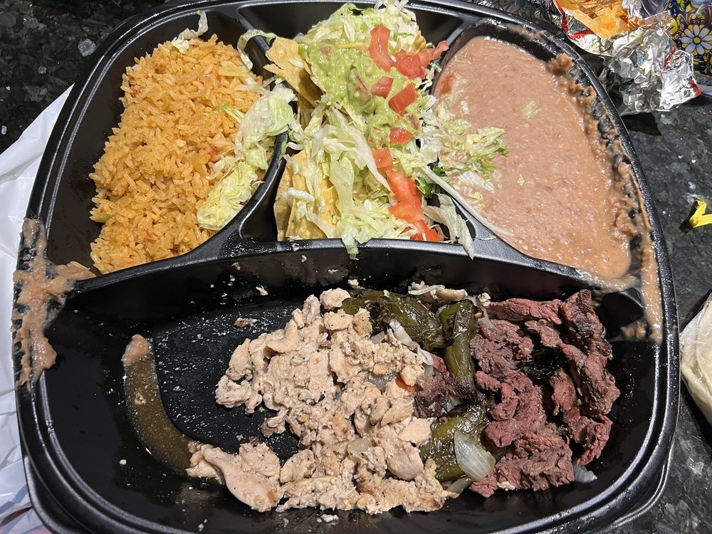 Rosa's Café & Tortilla Factory