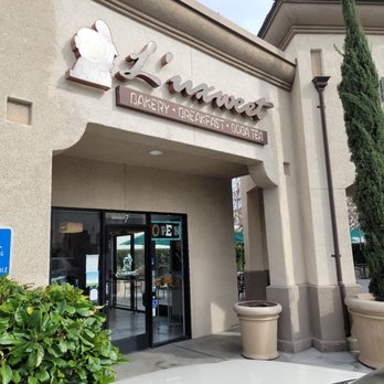 L'uxweet - Bakeries Near Me - Tustin, California L'uxweet - Bakeries Near Me - Tustin, California