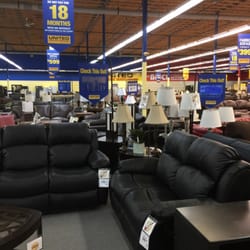 The Brick Outlet - Inside