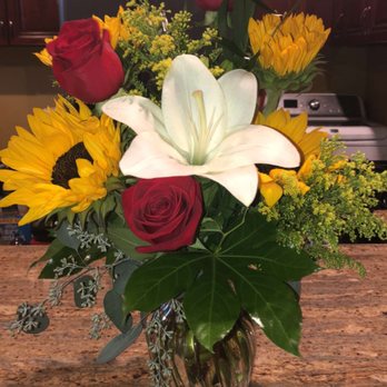 The Poppy Studio at Orange County Florist - The person I gave the flowers to, loves them! Thank you! - Florists Near Me - Orange, California
