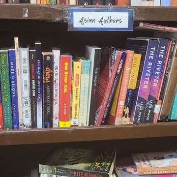 Houston Book Warehouse - Bookstores Near Me - Houston, Texas Houston Book Warehouse - Bookstores Near Me - Houston, Texas