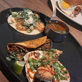 Yard House - 2 for Taco Flight . Burger! - New American Near Me - Orlando, Florida