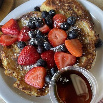 Fratelli Cafe - Croissant French Toast - Coffee & Tea Near Me - Los Angeles, California Fratelli Cafe - Croissant French Toast - Coffee & Tea Near Me - Los Angeles, California