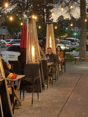 The Silver Lake House (by Leela Thai) by null