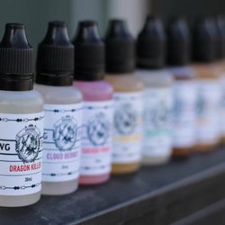 Daawgs Vape House