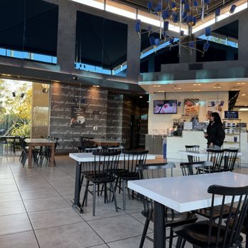 Paris Baguette - Bakeries Near Me - Cupertino, California Paris Baguette - Bakeries Near Me - Cupertino, California