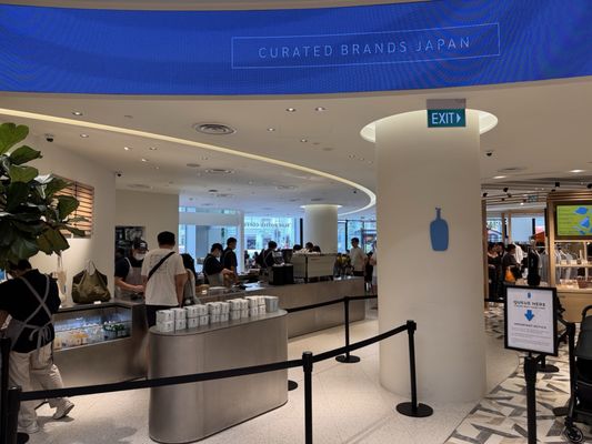 Blue Bottle Coffee by null