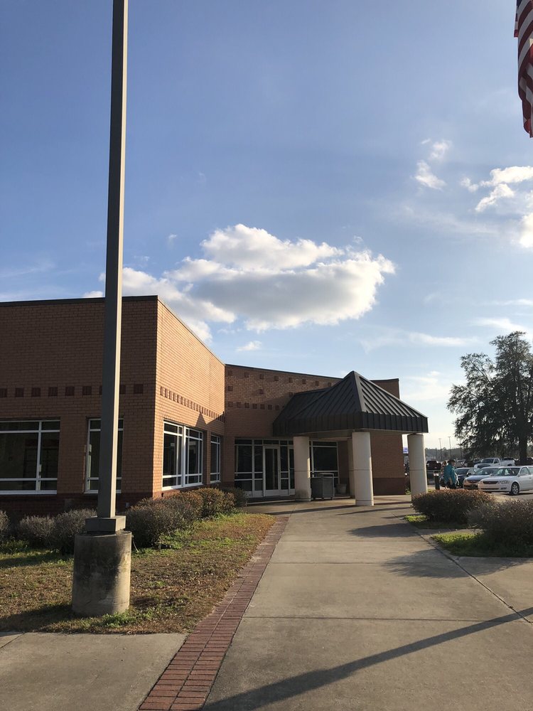 US POST OFFICE Post Office in Hinesville, at 744 W Oglethorpe