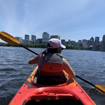 Paddle Boston: Cambridge at Kendall Sq. - Rafting/Kayaking Near Me - Cambridge, Massachusetts Paddle Boston: Cambridge at Kendall Sq. - Rafting/Kayaking Near Me - Cambridge, Massachusetts