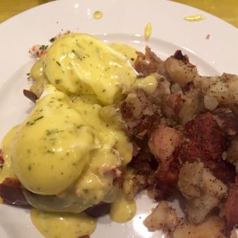 The Bongo Room - Lobster Benedict - New American Near Me - Chicago, Illinois The Bongo Room - Lobster Benedict - New American Near Me - Chicago, Illinois