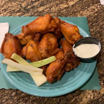 Kelley Square Pub - Wings - Pubs Near Me - East Boston, Massachusetts Kelley Square Pub - Wings - Pubs Near Me - East Boston, Massachusetts
