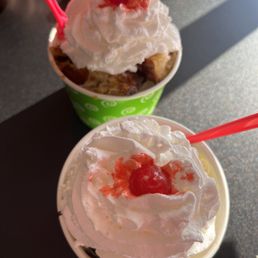 Apple dumpling and foul ball sundaes