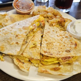 George's - American Near Me - New York, New York