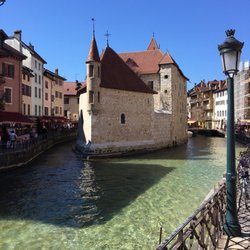 Lyon is Yours - Annecy, France