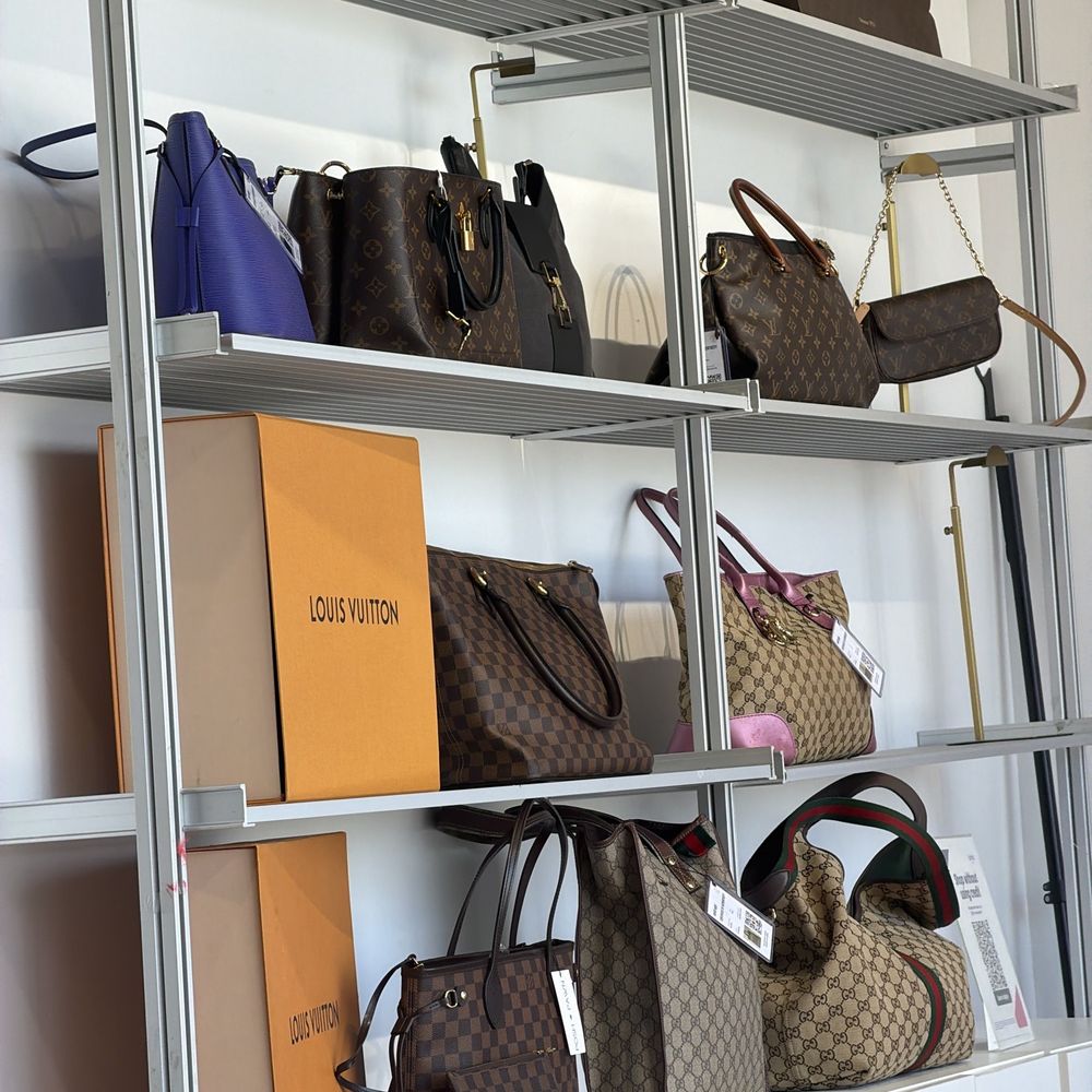 Posh Pawn - They have so many handbags and gold - Jewelry Near Me - San Diego, California Posh Pawn - They have so many handbags and gold - Jewelry Near Me - San Diego, California