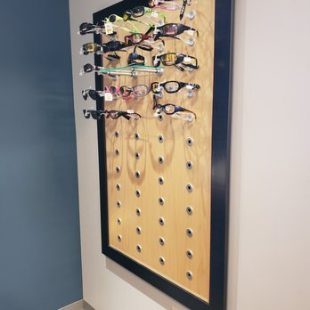 EyeCare Associates - Optometrists Near Me - Vestavia Hills, Alabama