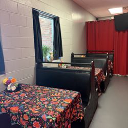 Inside booths - 4 total booths, comfortably sits 4 or 6 could if you have kids. Plus there is outdoor tables.