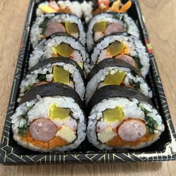Sausage kimbap