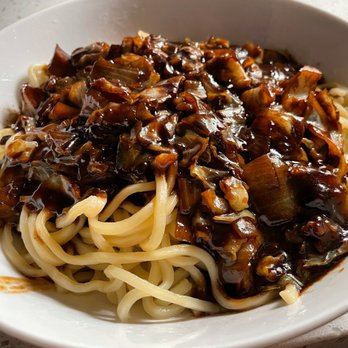 Dowon Chinese Restaurant - Jjajangmeun (black bean noodles ) - Chinese Near Me - Honolulu, Hawaii Dowon Chinese Restaurant - Jjajangmeun (black bean noodles ) - Chinese Near Me - Honolulu, Hawaii