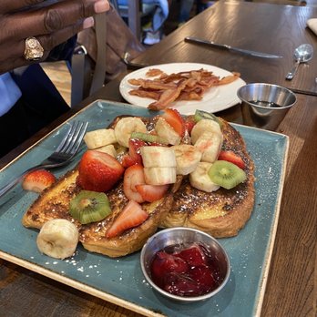 First Watch - French toast with fresh fruit and thin crisp bacon - Breakfast & Brunch Near Me - Greensboro, North Carolina First Watch - French toast with fresh fruit and thin crisp bacon - Breakfast & Brunch Near Me - Greensboro, North Carolina