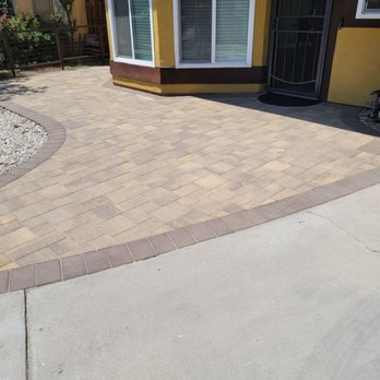 Picture Build - We wanted curves and straight edges in specific places - Landscape Architects or Designers Near Me - Sylmar, California Picture Build - We wanted curves and straight edges in specific places - Landscape Architects or Designers Near Me - Sylmar, California