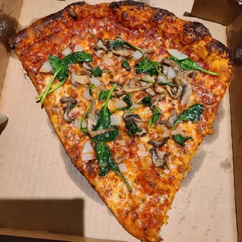 Piezas Pizza - Pizza Near Me - San Juan, Puerto Rico