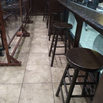 Bravo Pizza - Seating - Pizza Near Me - New York, New York Bravo Pizza - Seating - Pizza Near Me - New York, New York