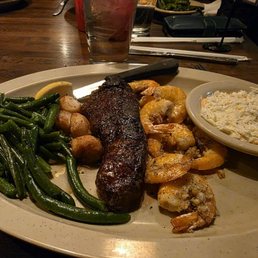 Trifecta with side of green beans and coleslaw