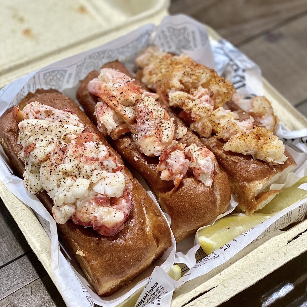 Lobster West - Lobster Roll boss, lobster roll classic and crab roll classic - Seafood Near Me - Encinitas, California Lobster West - Lobster Roll boss, lobster roll classic and crab roll classic - Seafood Near Me - Encinitas, California