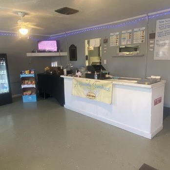 A Heavenly Sandwhich - Inside - Sandwiches Near Me - Evington, Virginia
